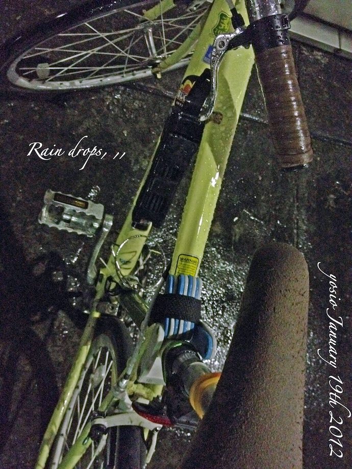 120119rain_bike